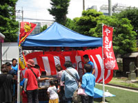 ファン感謝デーを彩る賑やかな模擬店 イメージ画像