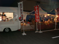 社内夏祭りイベントでキッチンカーも活用し、一日中賑わう楽しい模擬店! イメージ画像