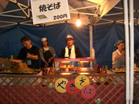 社内夏祭りイベントでキッチンカーも活用し、一日中賑わう楽しい模擬店! イメージ画像