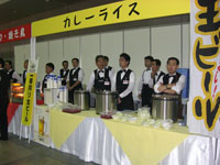 幕張メッセでの展示即売会、1万食の無料配布をサポート! イメージ画像