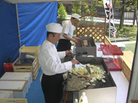 社会人ラグビーファン感謝祭、300名のファンへキッチンカーで模擬店を提供 イメージ画像